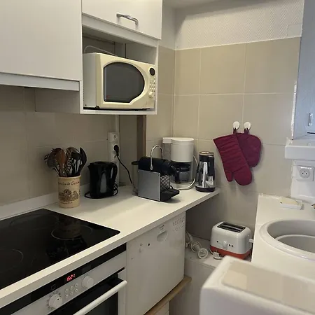 3 Pieces Climatise, Vue Mer, Centre-ville - Fr-1-251-863 Apartment
